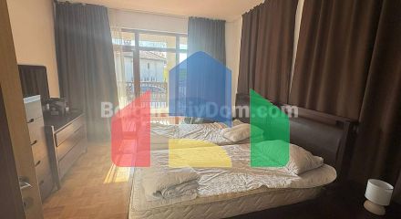 Дом во Флорал Хиллс