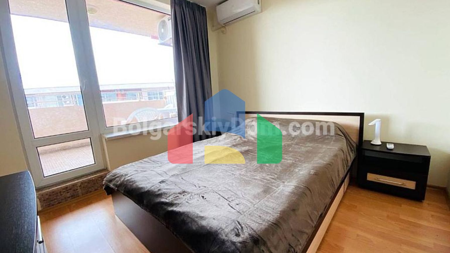 Двокімнатна квартира в Несебр Форт