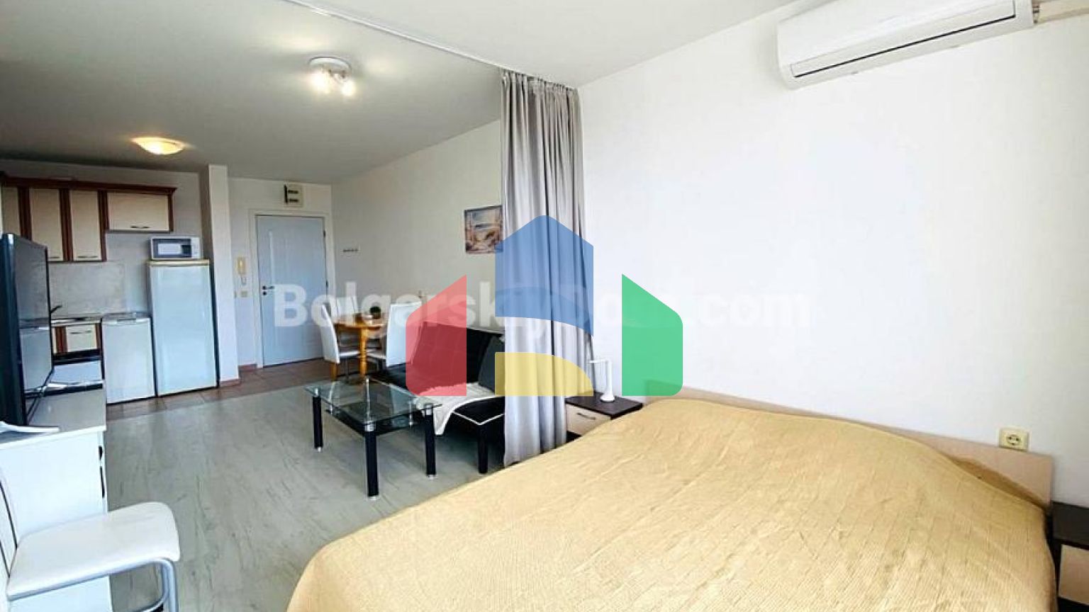 Двокімнатна квартира в Несебр Форт