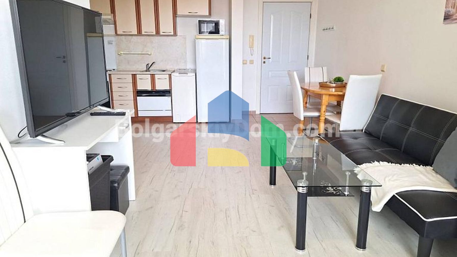 Двокімнатна квартира в Несебр Форт