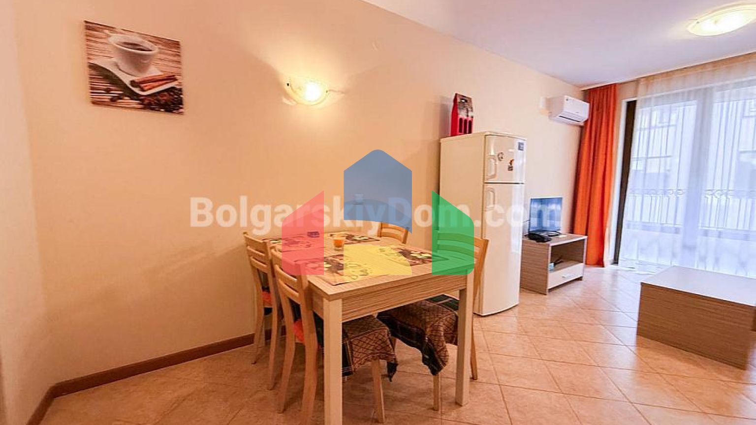 Двокімнатна квартира в Роял Сан