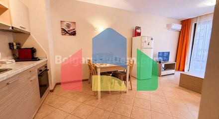 Двокімнатна квартира в Роял Сан