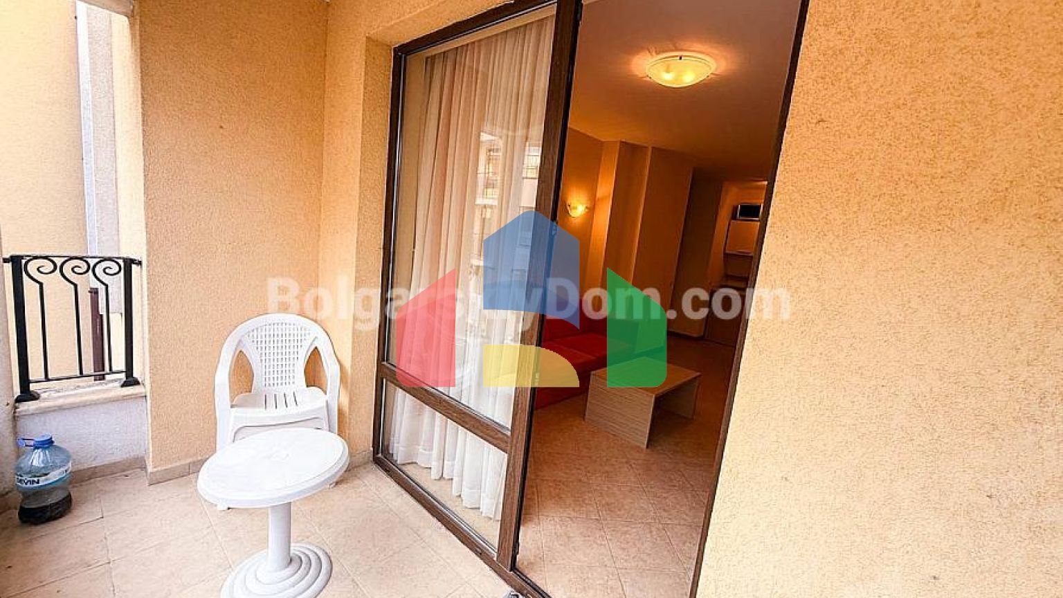 Двокімнатна квартира в Роял Сан