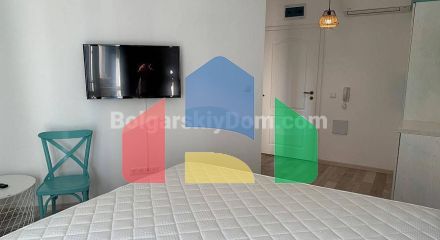 Квартира-студія в Ізіда Палас 2