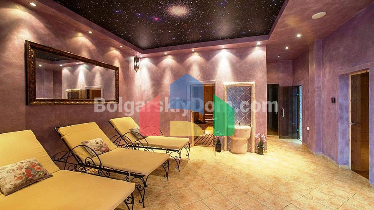 Квартира-студія в Ізіда Палас 2