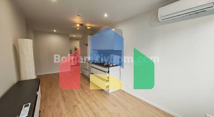 Трикімнатна квартира в Емілія Романа Бутік