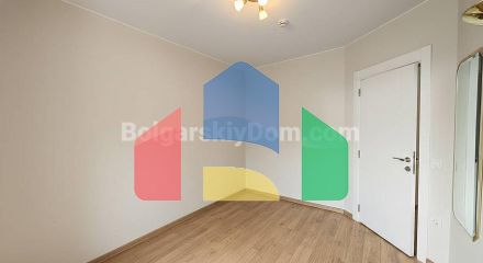 Трикімнатна квартира в Емілія Романа Бутік