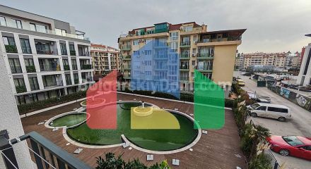 Трикімнатна квартира в Емілія Романа Бутік