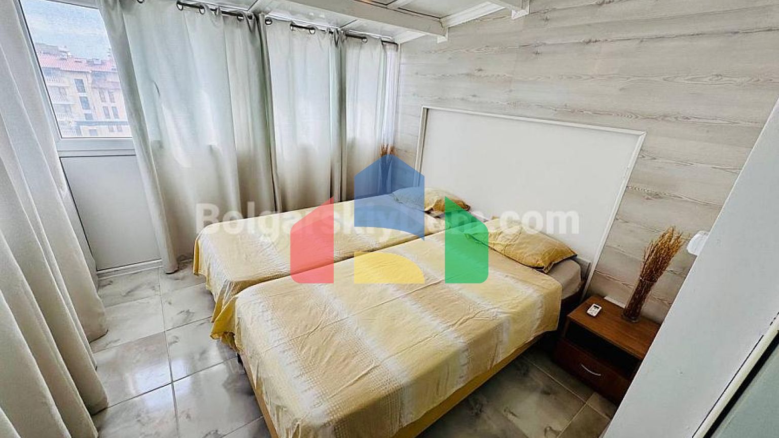 Двокімнатна квартира в Афродіта 1