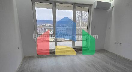 Двокімнатна квартира у Флорес Парк