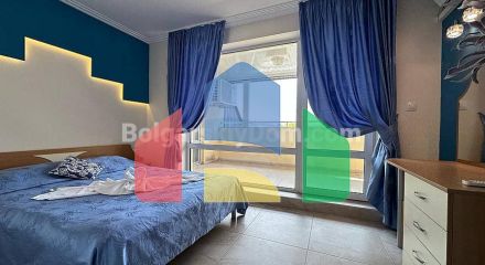 Трикімнатна квартира в Сі Дрімс