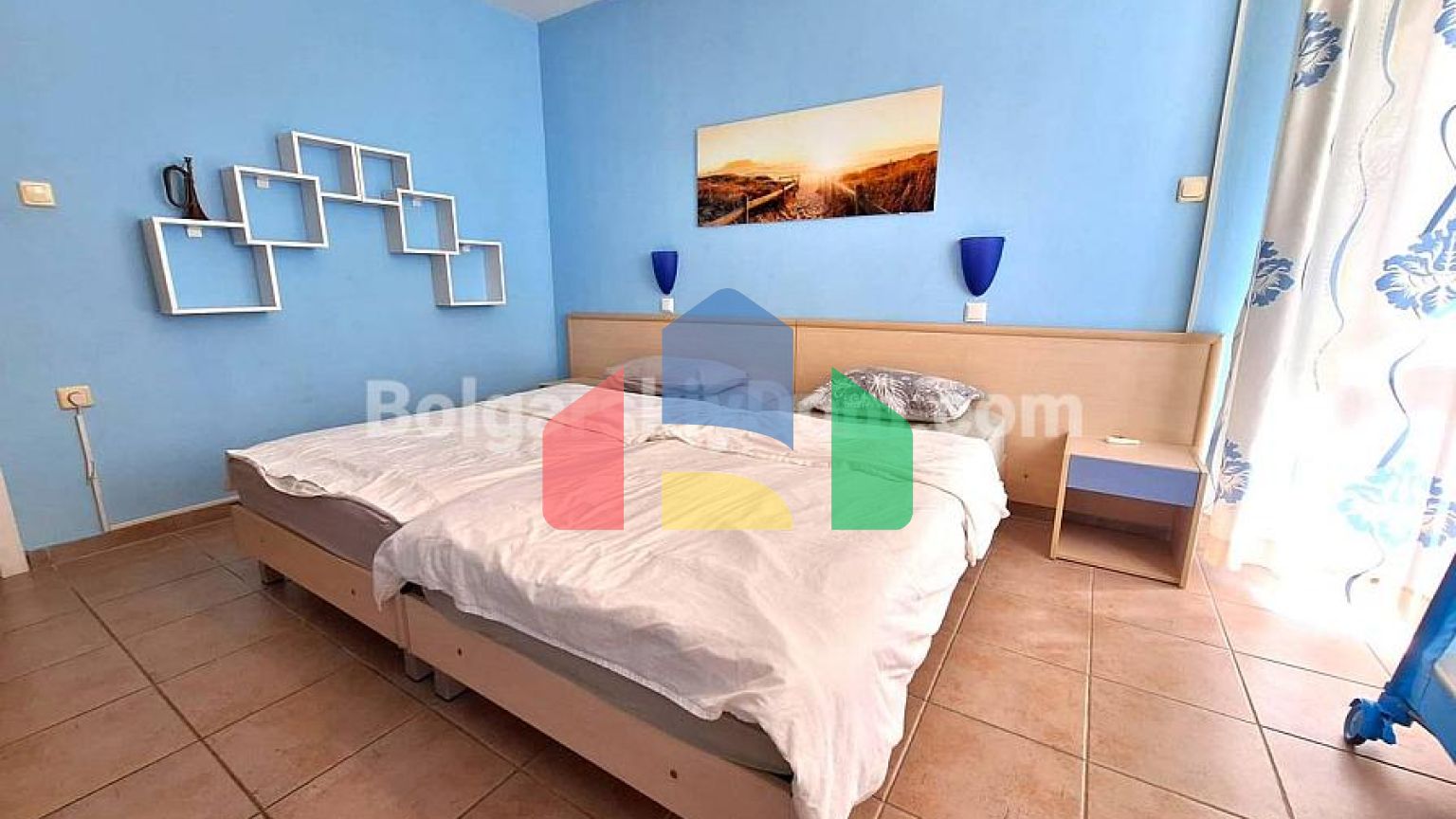 Трикімнатна квартира в Бриз