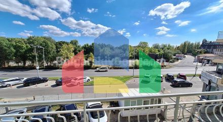 Трикімнатна квартира в Бриз