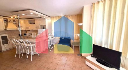 Трикімнатна квартира в Бриз