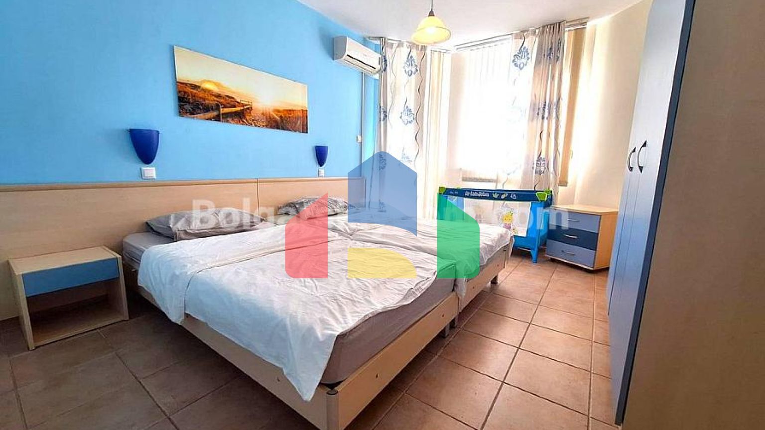 Трикімнатна квартира в Бриз