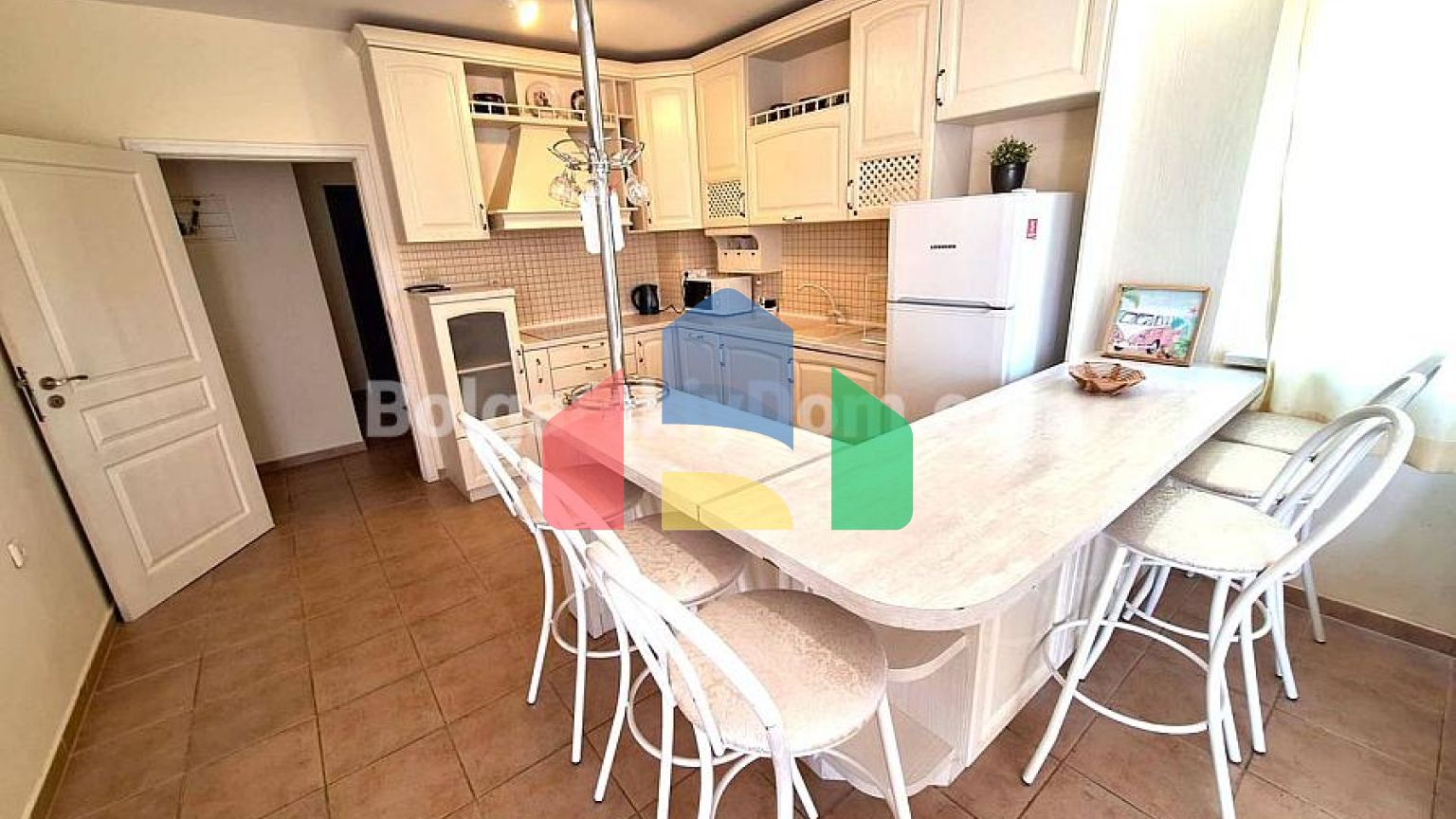 Трикімнатна квартира в Бриз