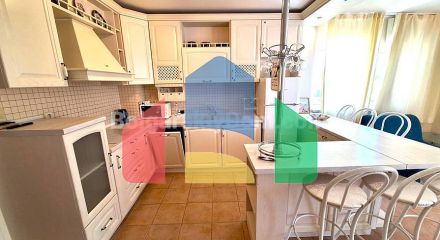 Трикімнатна квартира в Бриз