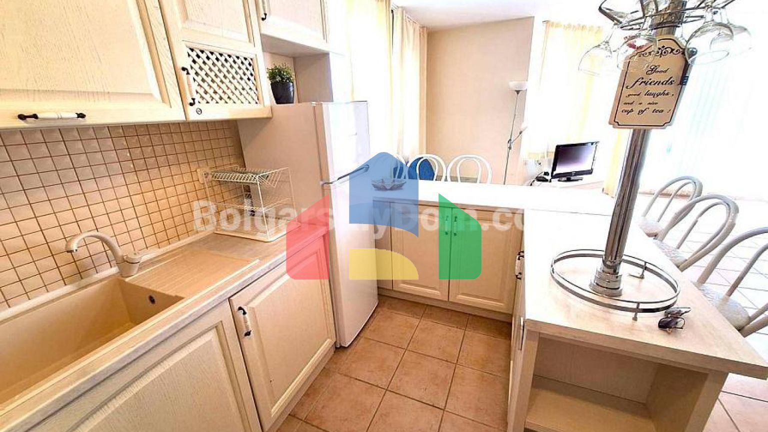 Трикімнатна квартира в Бриз