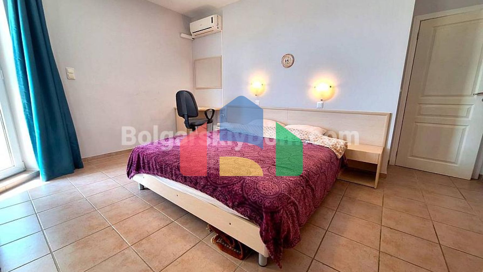 Трикімнатна квартира в Бриз