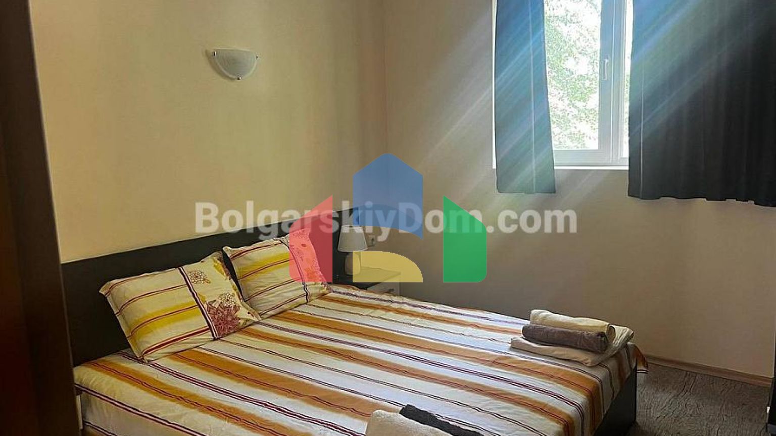 Трикімнатна квартира в Сансет Біч 3