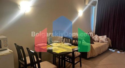 Трикімнатна квартира в Сансет Біч 3