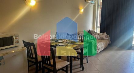 Трикімнатна квартира в Сансет Біч 3