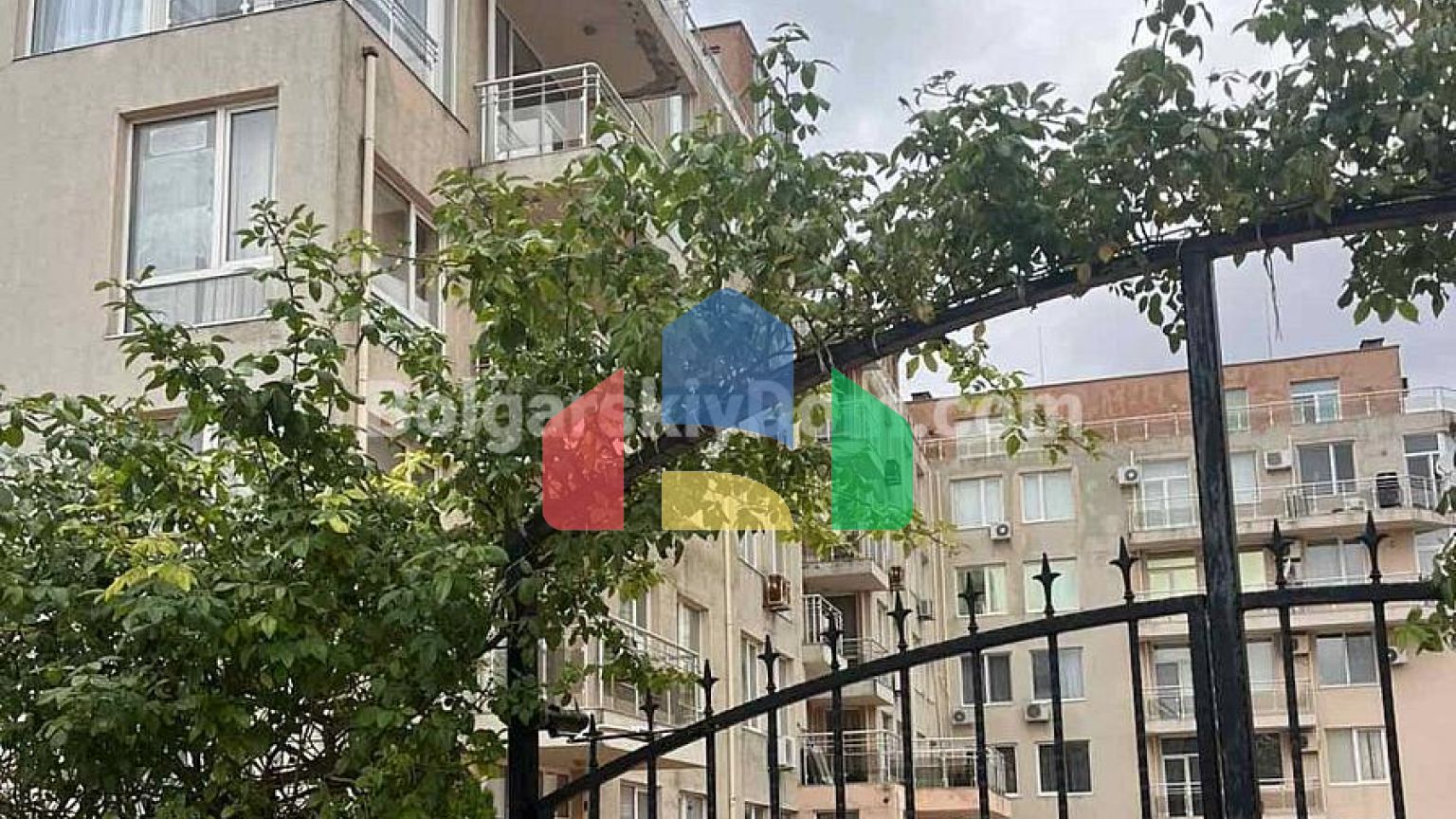 Двокімнатна квартира в Балкан Бриз 2