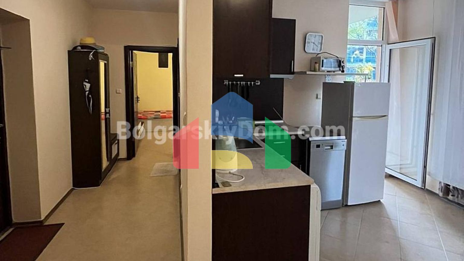 Двокімнатна квартира в Балкан Бриз 2