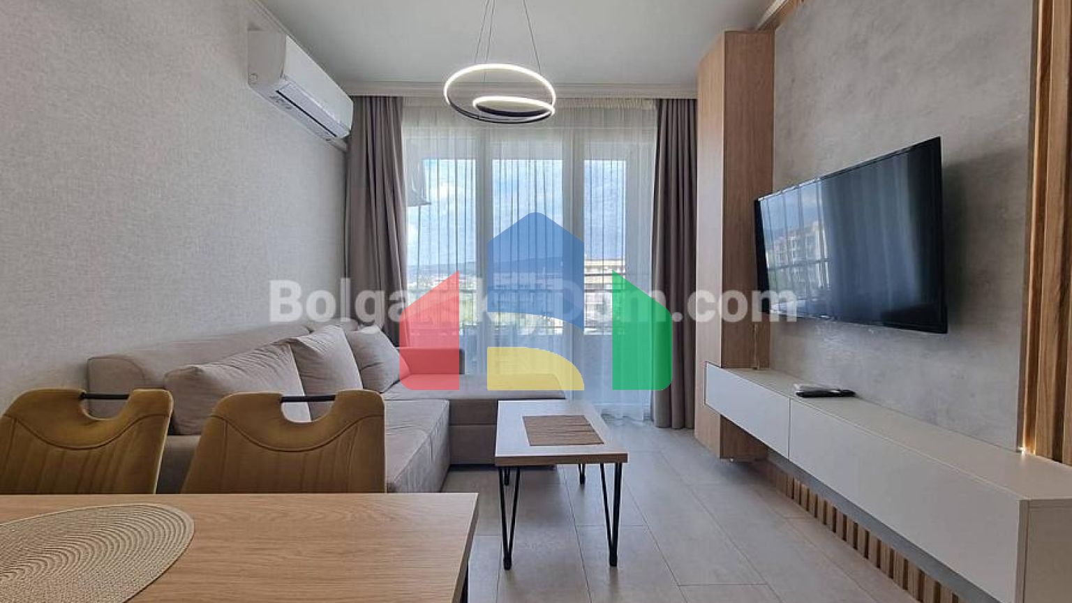 Двокімнатна квартира в Доменіко