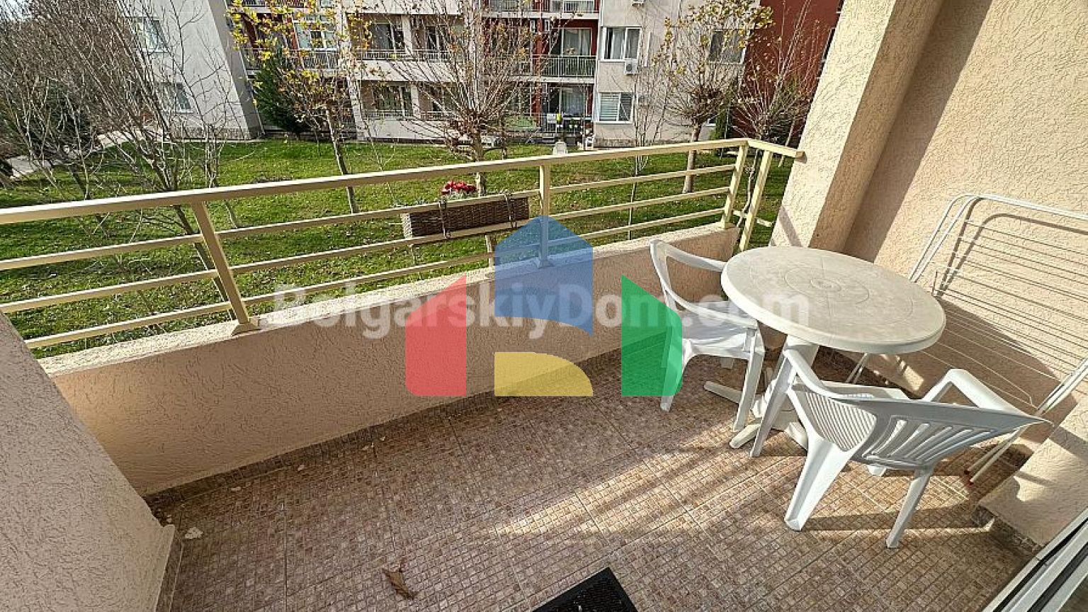 Квартира-студія в Несебр Форт