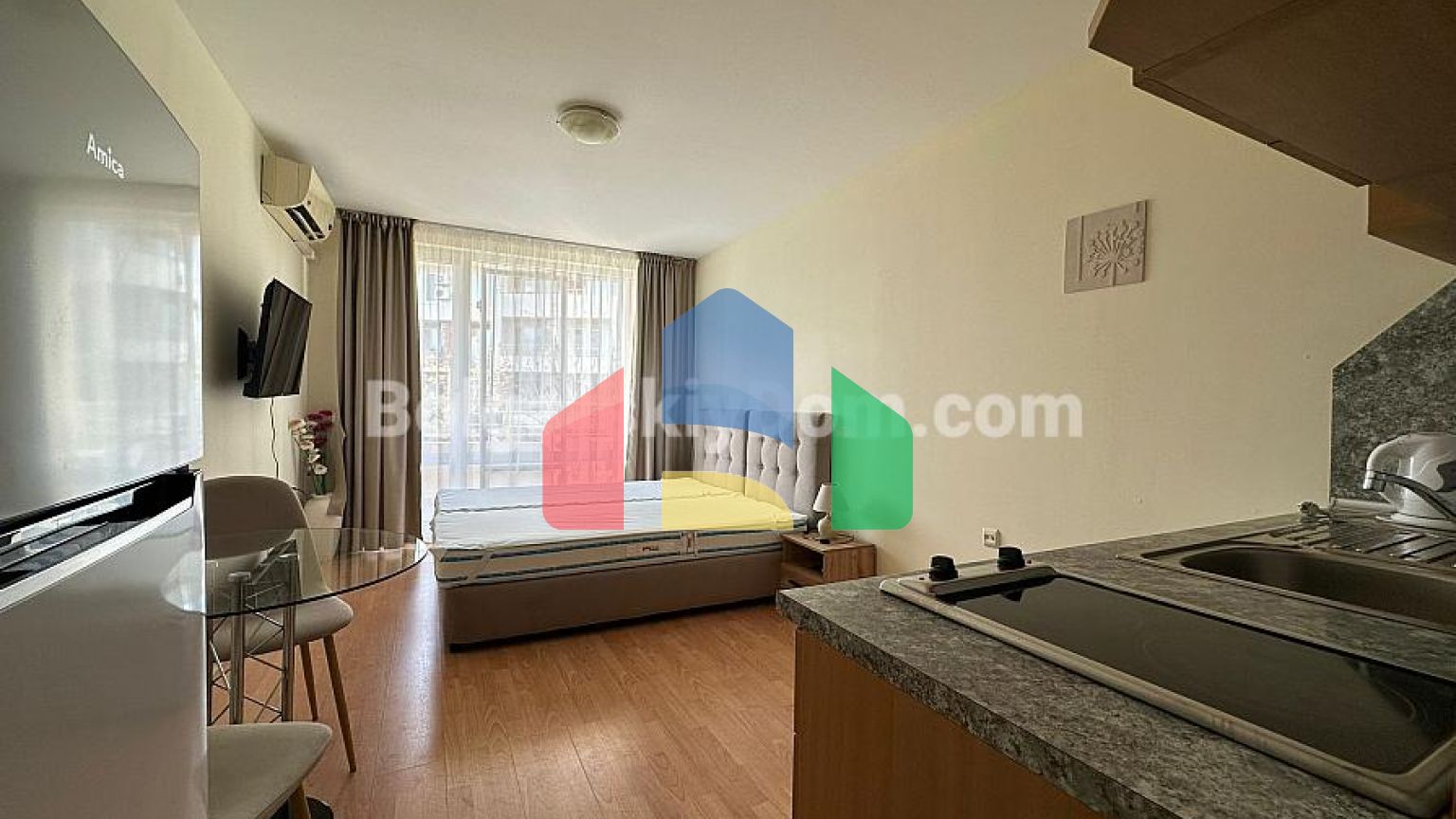 Квартира-студія в Несебр Форт