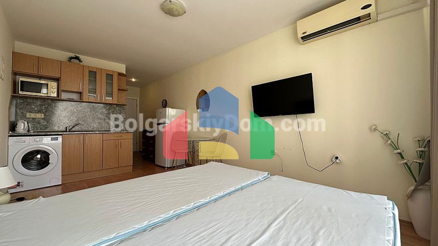 Квартира-студія в Несебр Форт