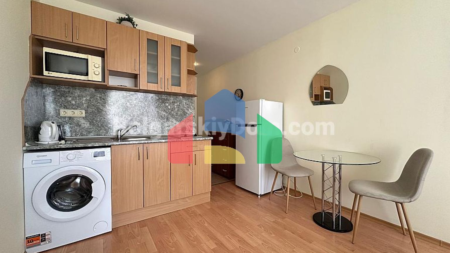 Квартира-студія в Несебр Форт