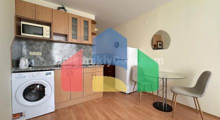 Квартира-студія в Несебр Форт