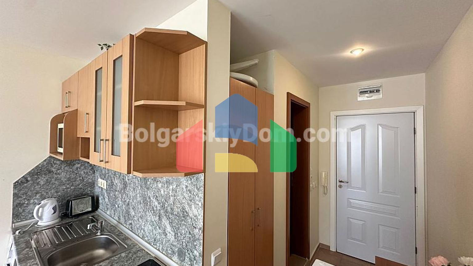 Квартира-студія в Несебр Форт