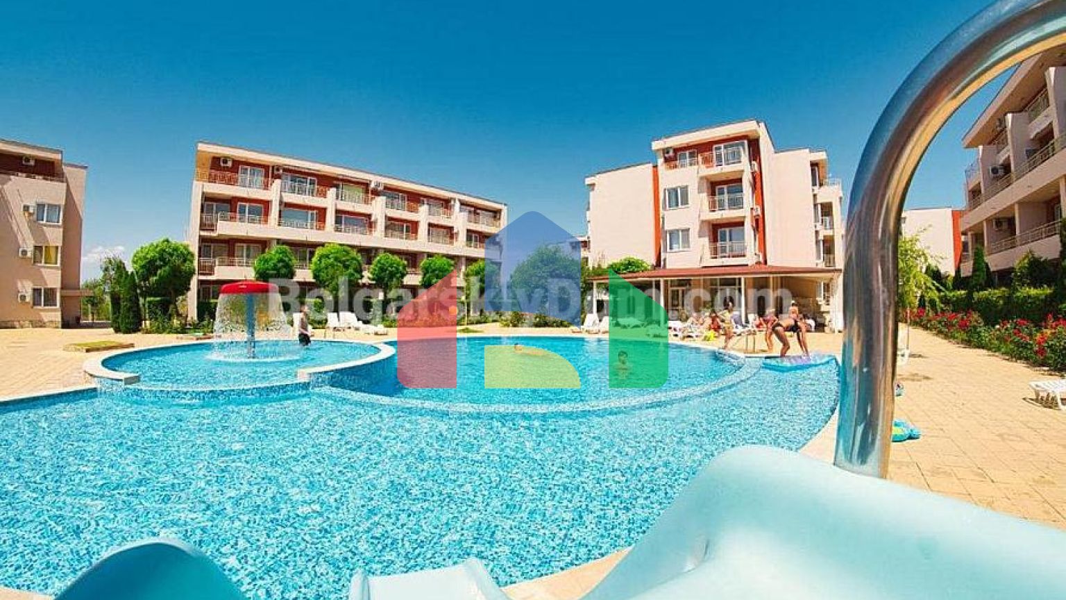 Квартира-студія в Несебр Форт