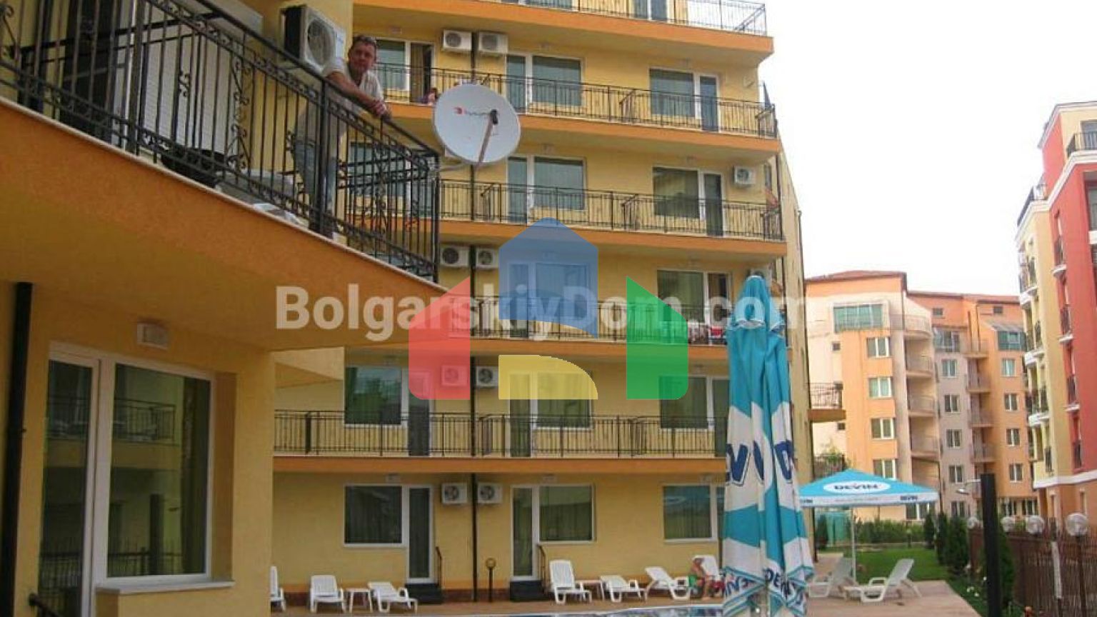 Квартира-студія в Амадеус 19