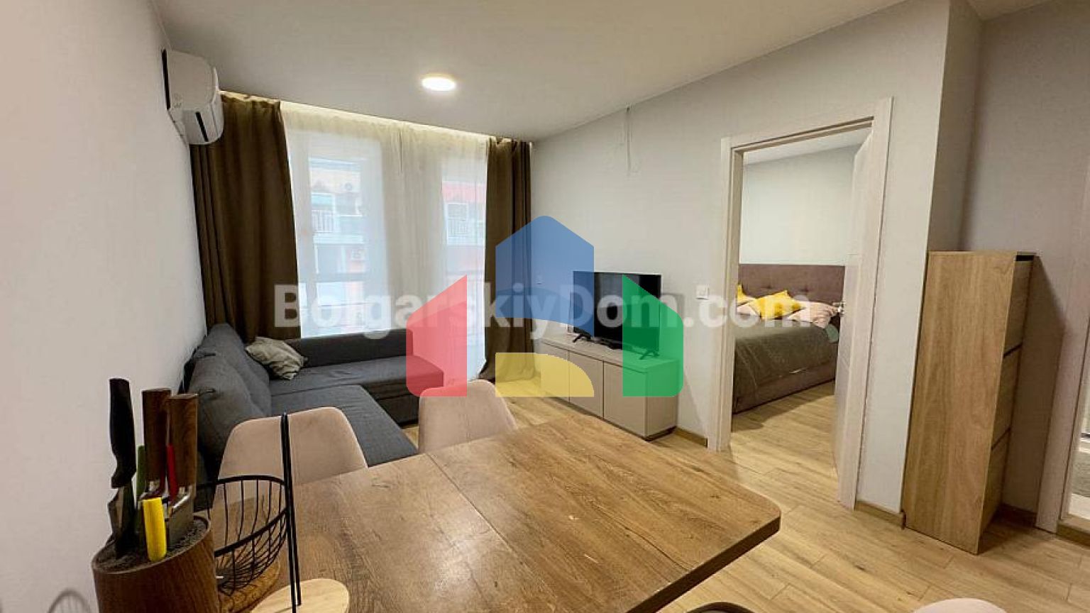 Двокімнатна квартира в Емілія Романа Парк