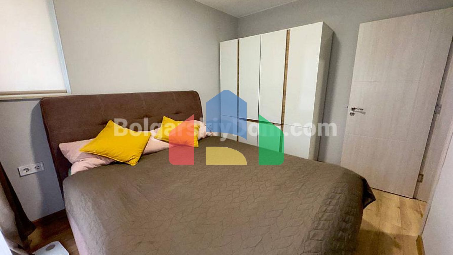 Двокімнатна квартира в Емілія Романа Парк