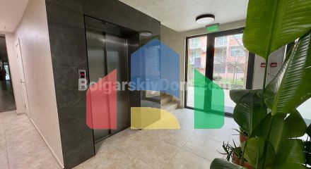 Двокімнатна квартира в Емілія Романа Парк