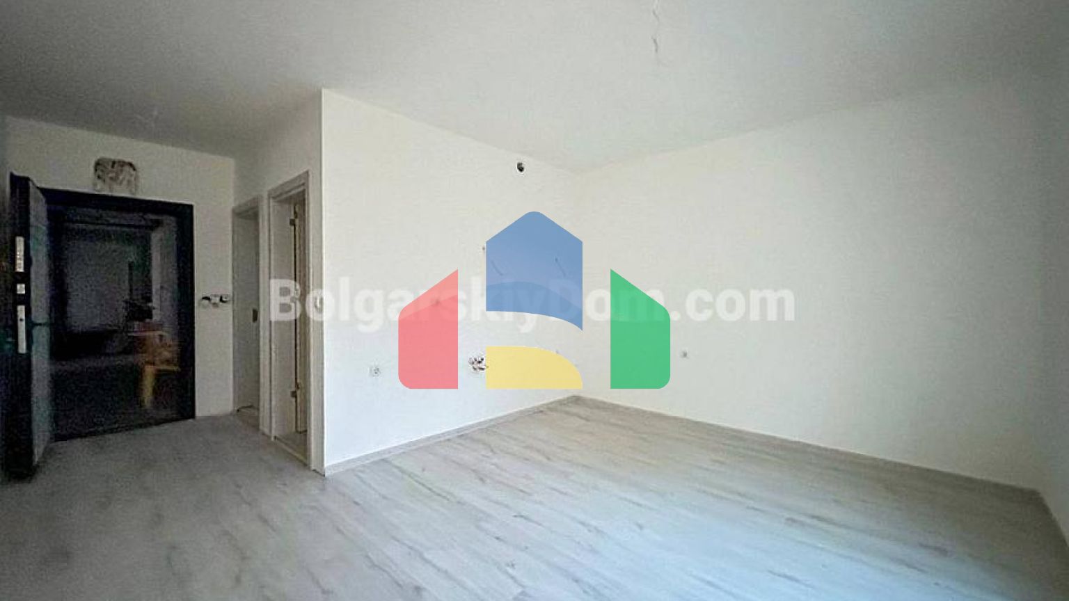 Квартира-студія в Ла Мер Сільвер Резиденс