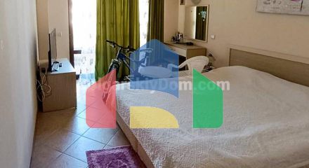 Трикімнатна квартира в Роял Сан