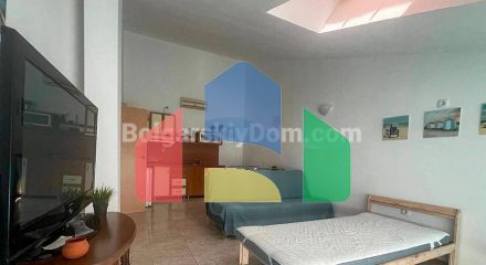 Двокімнатна квартира в Еліт 1