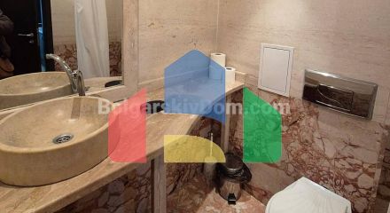 Трикімнатна квартира в Амара