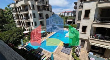 Трикімнатна квартира в Амара