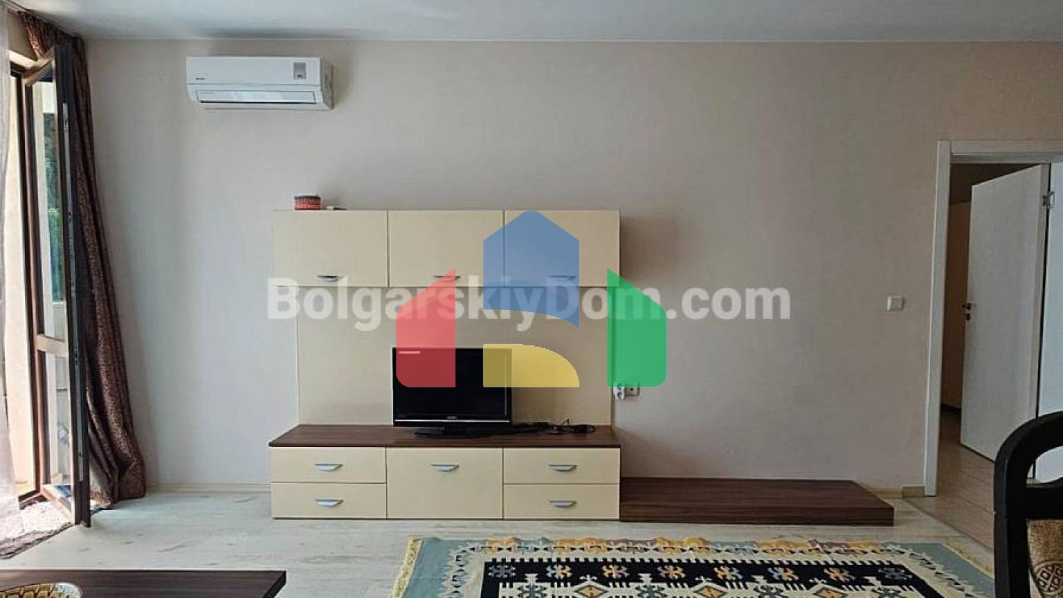 Двокімнатна квартира в Сан Гейт