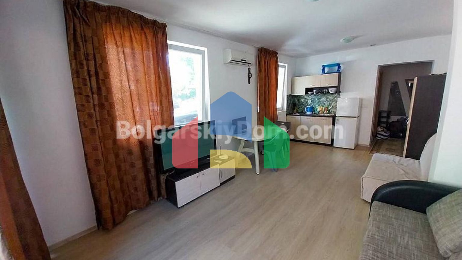 Квартира-студія в Санні В'ю Централ