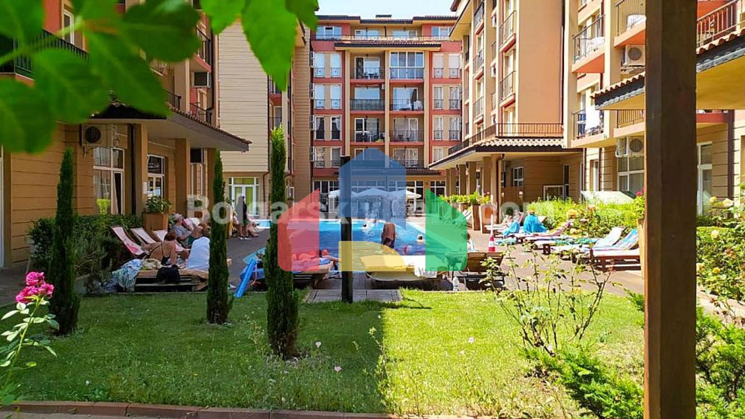 Квартира-студія в Санні В'ю Централ