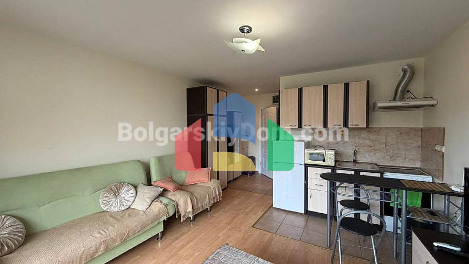 Квартира-студія в Холідей Форт