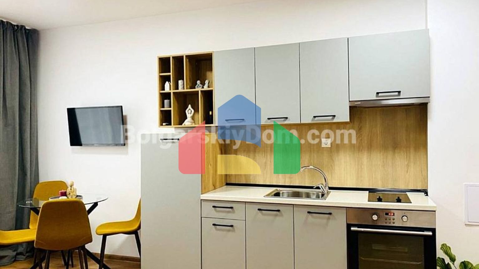 Двокімнатна квартира в Санні Дей 3